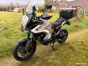 KTM 1290 SUPER ADVENTURE S (2023)