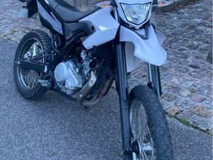 WR 125 R YAMAHA MOTO 125