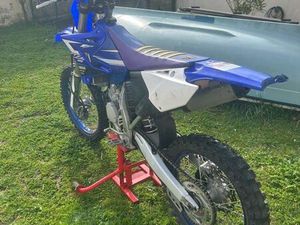 125 YZ
