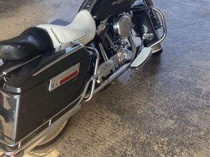 HARLEY-DAVIDSON ROAD KING