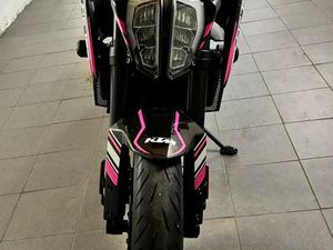 ② KTM 790 DUKE