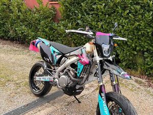 SUZUKI 450 RMX