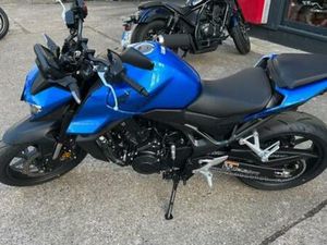 HONDA CB750 HORNET 2025 - TOP ZUSTAND!