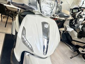 PIAGGIO BEVERLY 300I LED 2013Г. →