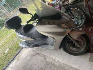 YAMAHA MAJESTY 400 ARGENTO