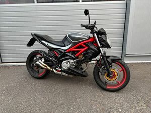 SUZUKI SFV 650 GLADIUS
