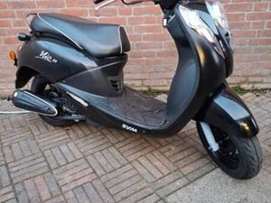 SYM MIO 50 BLAUW KENTEKEN. — SCOOTERS | SYM — MARKTPLAATS