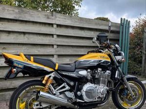 YAMAHA XJR1300 NAKED BIKE - KLASSIEKER! 2002 KM 35000 — MOTOREN | YAMAHA — MARKTPLAATS