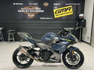 2022 KAWASAKI NINJA 400 ABS METALLIC MATTE BLUE/METALLIC GRAPHI