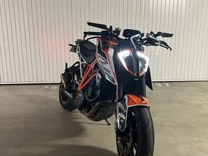 KTM 1290 SUPERDUKE R