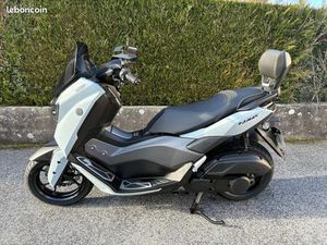 YAMAHA NMAX TECH MAX 2025 (NEUF)