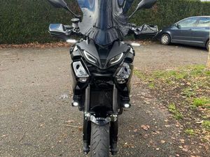 YAMAHA TRACER 900