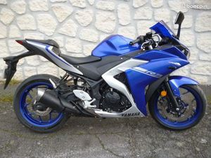 YAMAHA YZF R3 A2