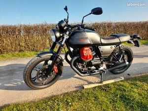 MOTOGUZZI V7 CARBONE