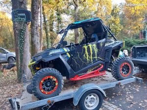POLARIS RZR