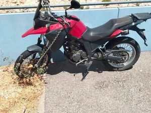 MOTO DERBI TERRA AVENTURE 125