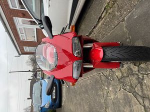 2001 DUCATI 748