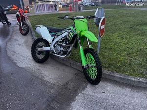 450 KXF