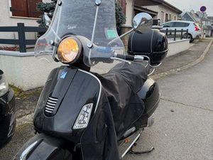 VESPA 125 CC / GTS IE
