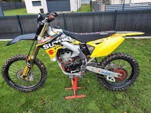 SUZUKI 450 RMZ
