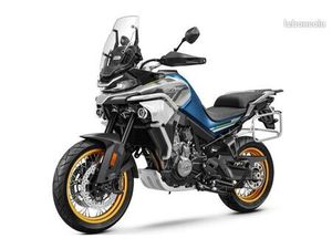 CF MOTO 800 MT TOURING