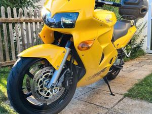 HONDA VFR800FI RC46