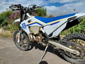 HUSQVARNA 250 TEI 2023 HÉRITAGE