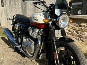 ROYAL ENFIELD INTERCEPTOR 650