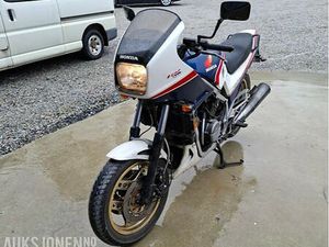 HONDA VF 750 F