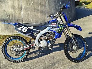 YAMAHA YZ250