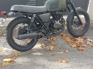 BRIXTON 125 ARMY CONDITONNÉE À NEUF