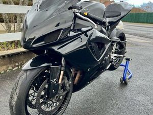 GSXR 600 K7