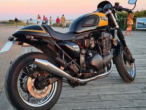 TRIUMPH THUNDERBIRD SPORT