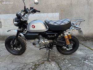 HONDA MONKEY NEUF AVEC OPTIONS