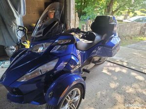 CAN AM SPYDER RT LIMITED