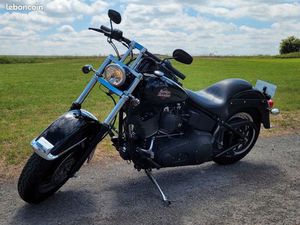 HARLEY DAVIDSON NIGHT TRAIN