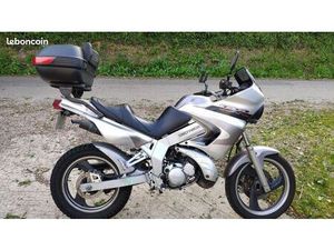 125 YAMAHA TDR DE 2001 36500 KM CAEN • 2001 • 36500 KM