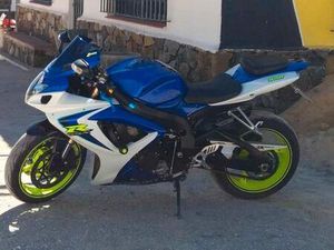 SUZUKI - GSXR