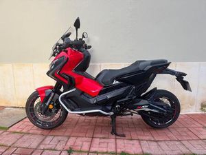 HONDA - X-ADV 750