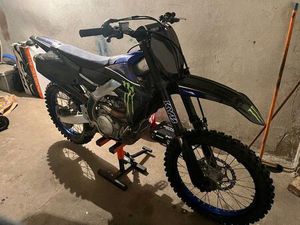 YAMAHA YZF 450