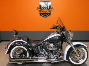SUCHE HARLEY DAVIDSON HERITAGE DELUXE CLASSIC