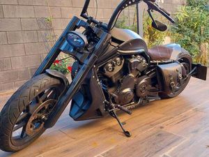 HARLEY DAVIDSON NIGHT ROD SPECIAL CUSTOM BIKE