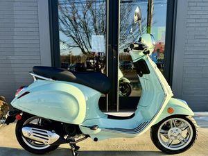2022 VESPA PRIMAVERA 50