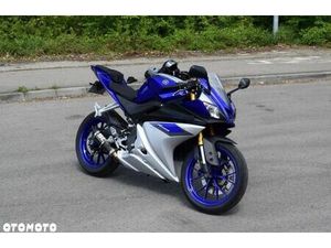 YAMAHA R125
