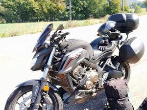 HONDA CB650F 2017 – TERMIGNONI + BAGAGERIE – 1ÈRE MAIN