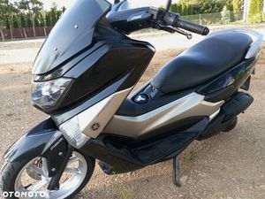 YAMAHA NMAX