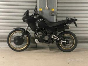HONDA NX 650 DOMINATOR DEL 1994