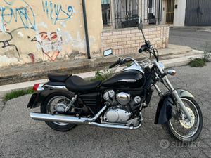 HONDA SHADOW 125 ANNO 2001/PERFETTO