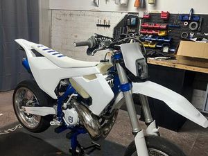 HUSQVARNA TE 300 I 2019 SUPERMOTO (WIE KTM EXC 300 TPI) / TAUSCH