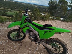 450 KXF